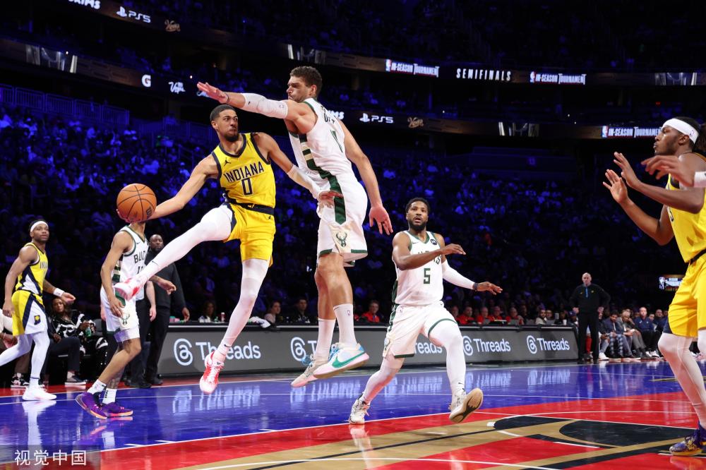 而李月汝凭 而李月汝凭